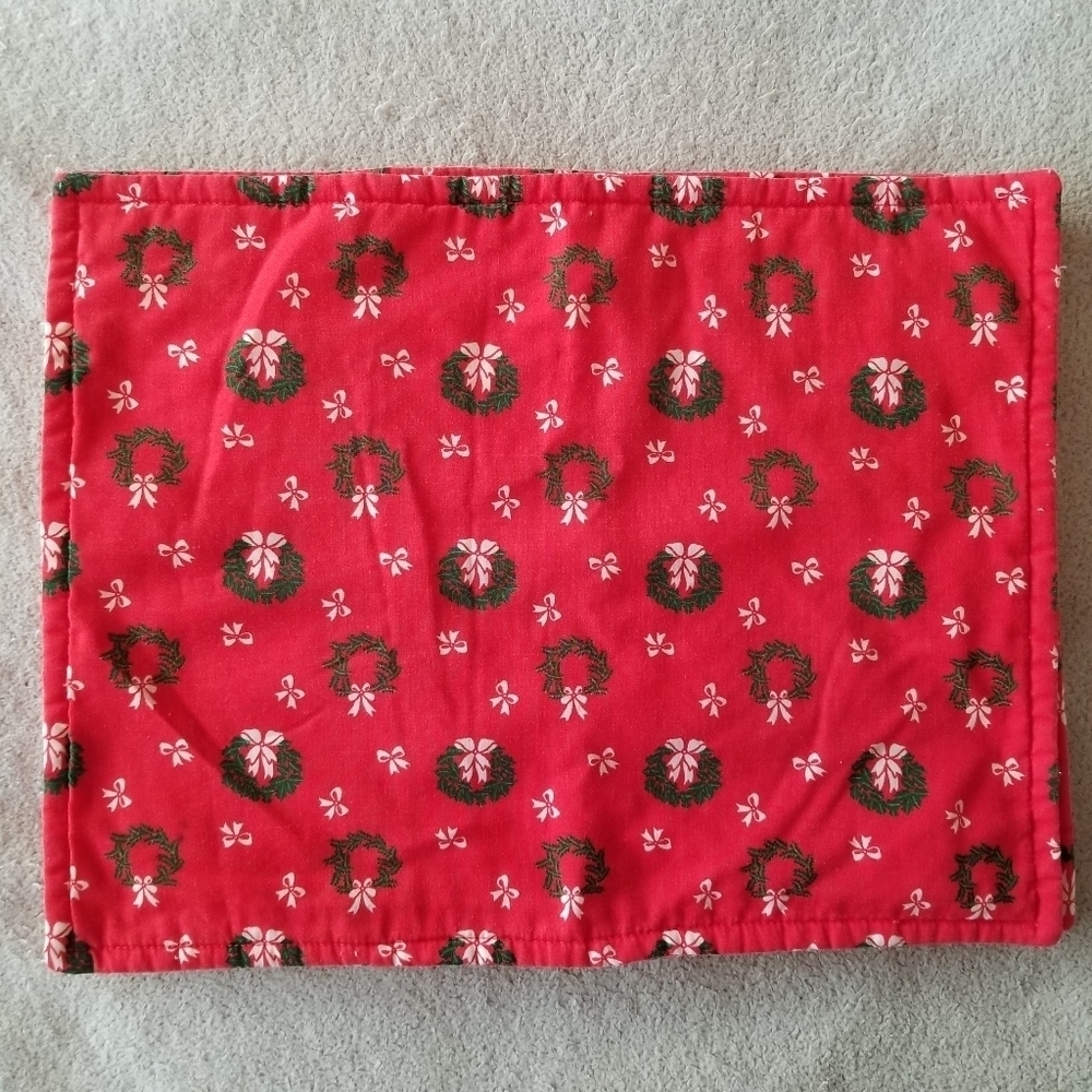 CHRISTMAS Wreath Resversible Set of Four Vintage Placemats - Picture 4 of 10